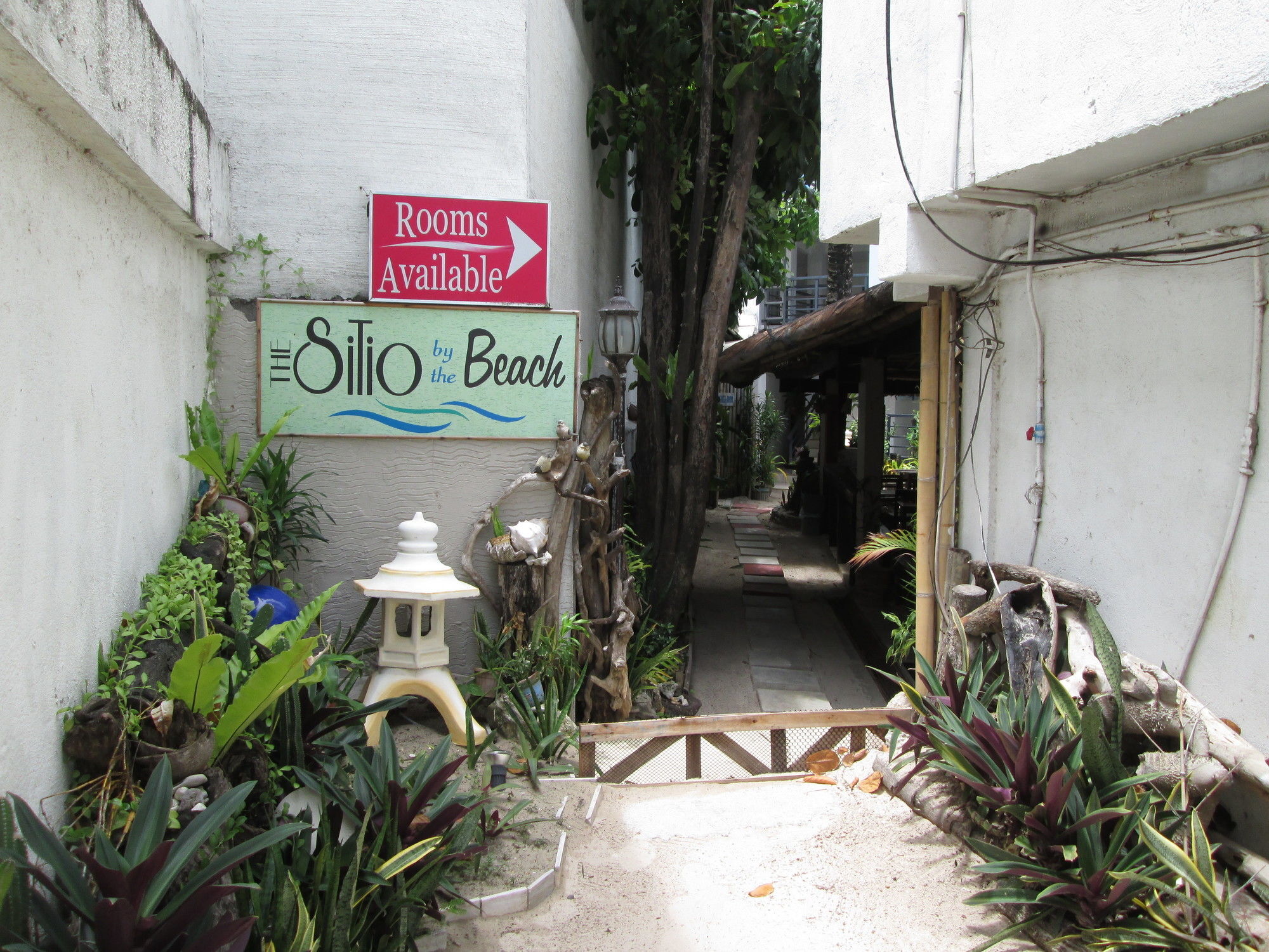 Quoalla Hotel Boracay Balabag  Exterior photo